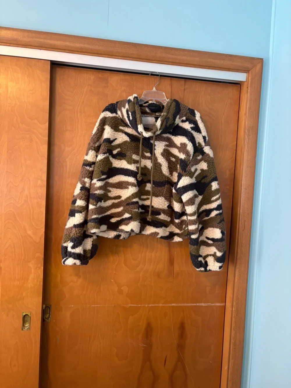 wild fable Olive Green Cropped Sherpa Hoodie - Picture 1 of 3